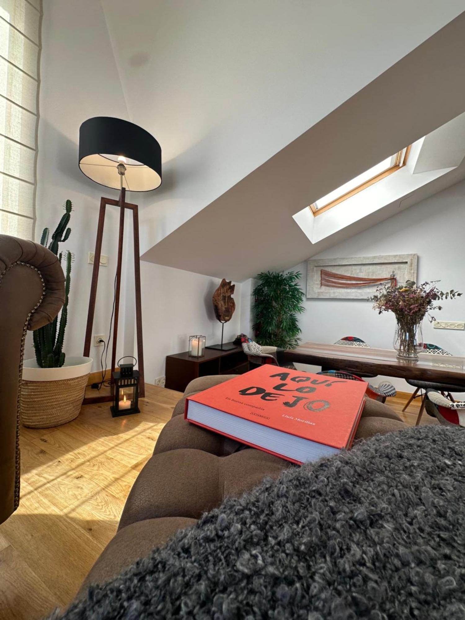 Bustos Home Apartamento Хіхон Екстер'єр фото