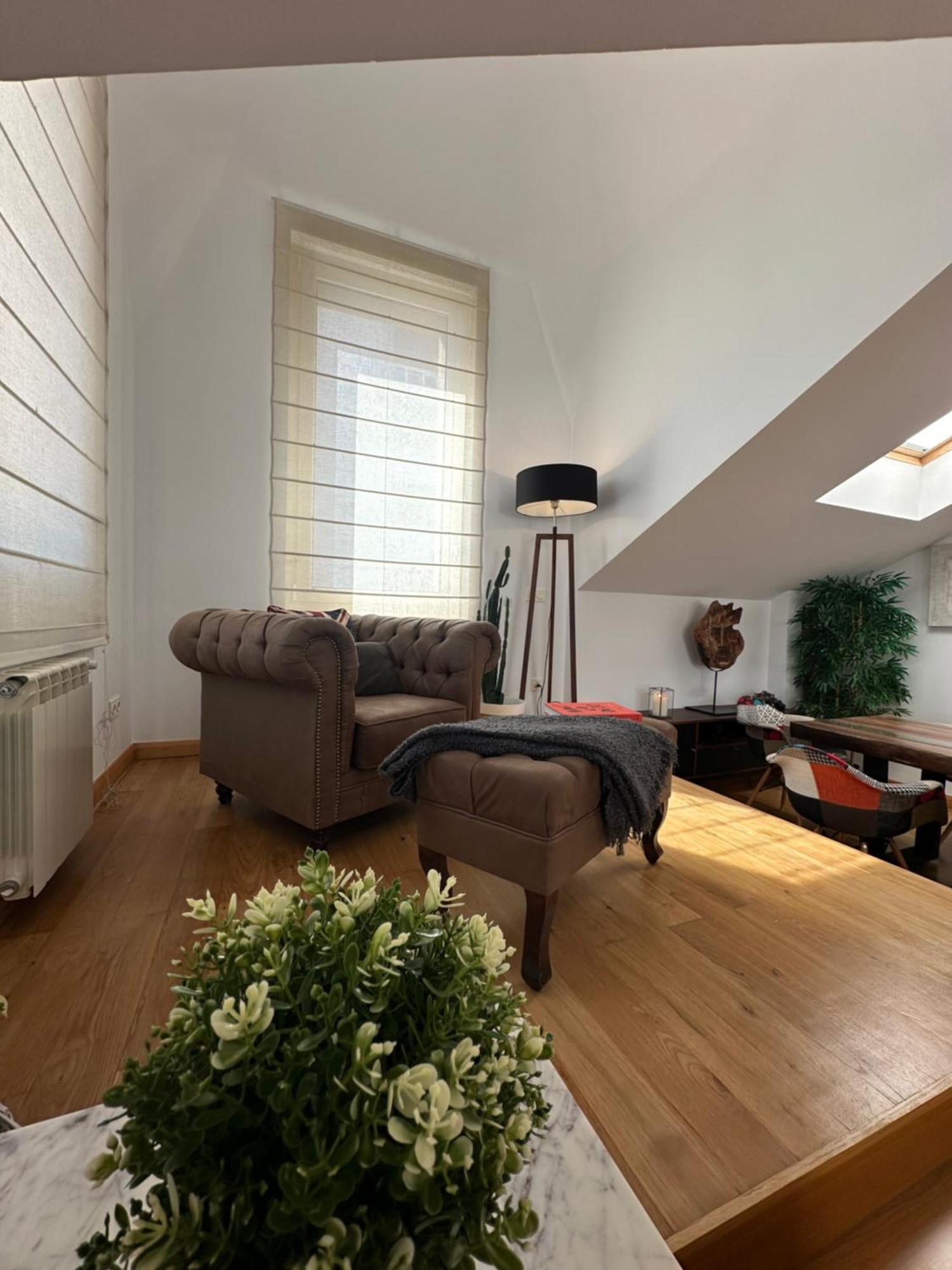 Bustos Home Apartamento Хіхон Екстер'єр фото